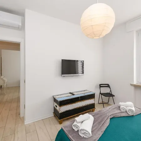 Desenzanoloft Official Partner Marriott Homes & - Window Of Family With Parking Spot * Desenzano del Garda